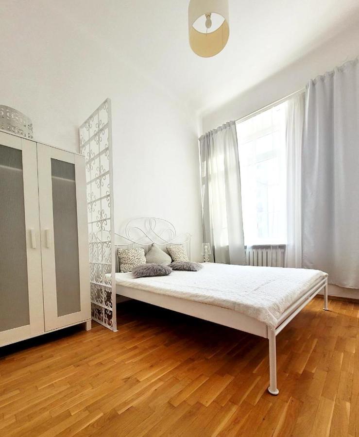 Przytulne Apartamenty W Centrum Warszawy Lok 2 Varşova Dış mekan fotoğraf