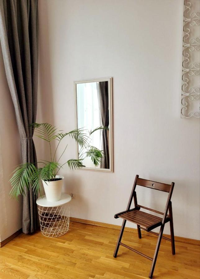 Przytulne Apartamenty W Centrum Warszawy Lok 2 Varşova Dış mekan fotoğraf
